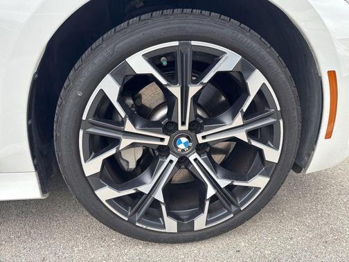 Alpine White 2025 BMW 330 xDrive