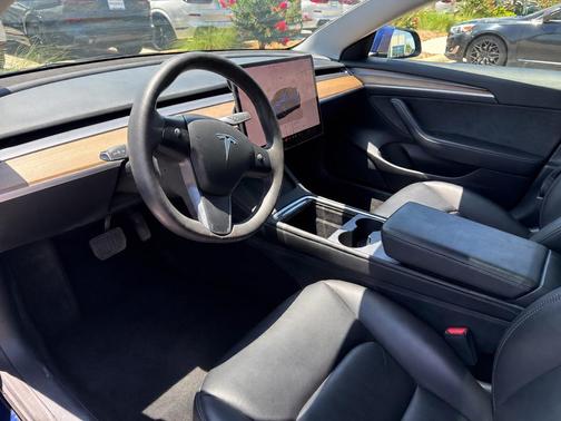 Deep Blue Metallic 2023 Tesla Model 3 Standard Range