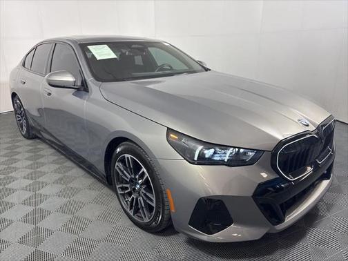 2024 BMW 530 i