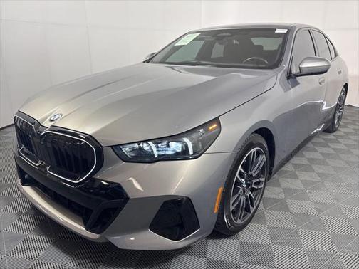 2024 BMW 530 i