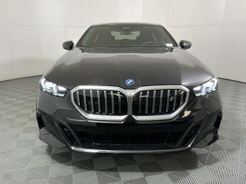 2026 BMW i5 eDrive40