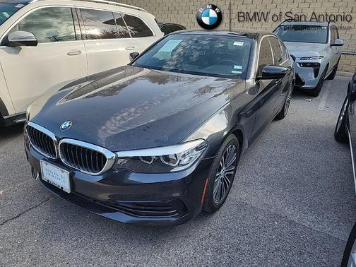 2019 BMW 530 530i