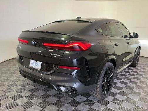 2026 BMW X6 xDrive40i