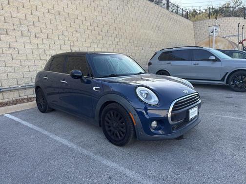 2016 MINI Hardtop Cooper