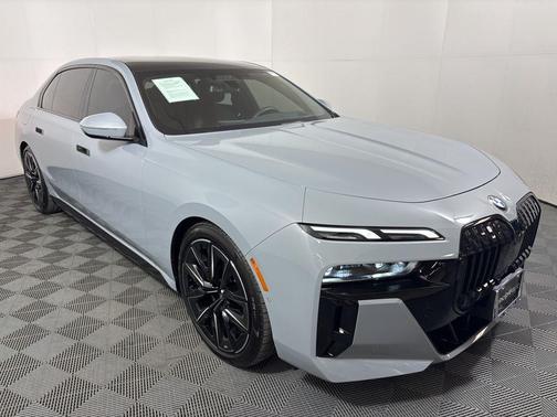2023 BMW 760 i xDrive