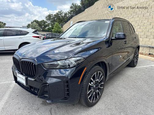 Carbon Black Metallic 2024 BMW X5 xDrive40i