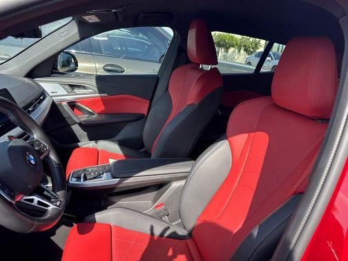 Vegas Red Metallic 2024 BMW X2 M35i