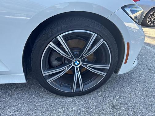 2020 BMW 330 330i
