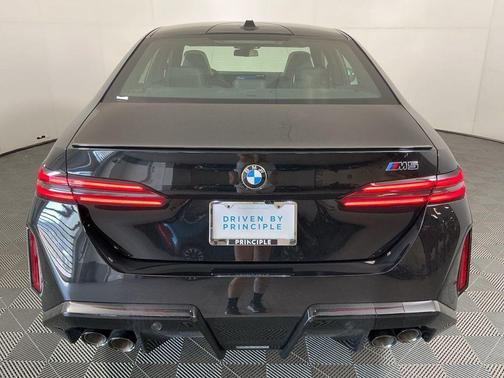 2026 BMW M5 Base