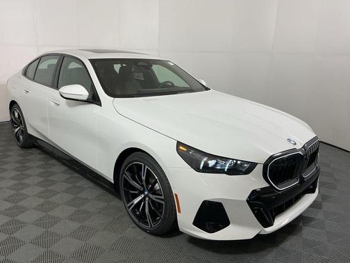 2026 BMW 530 i