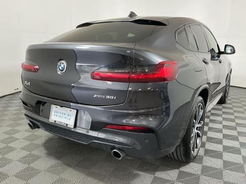 2019 BMW X4 xDrive30i