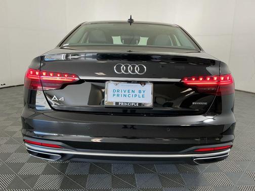2022 Audi A4 40 Premium