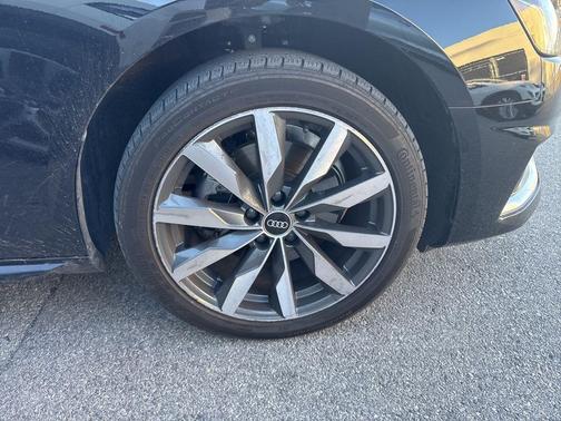 2022 Audi A4 40 Premium