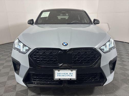 2025 BMW X2 xDrive28i