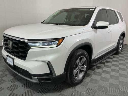 2023 Honda Pilot 2WD EX-L 7 Passenger