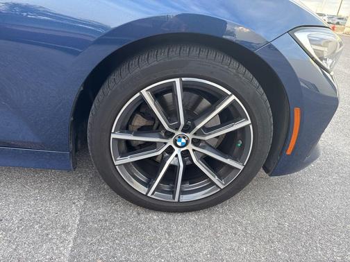 2022 BMW 330 330i