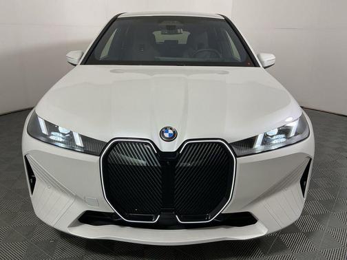 2026 BMW iX xDrive45