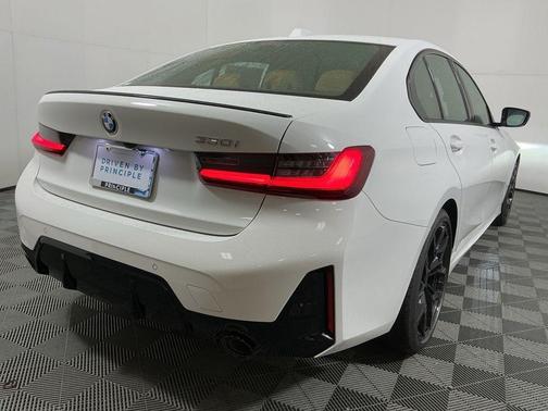 2026 BMW 330 NA