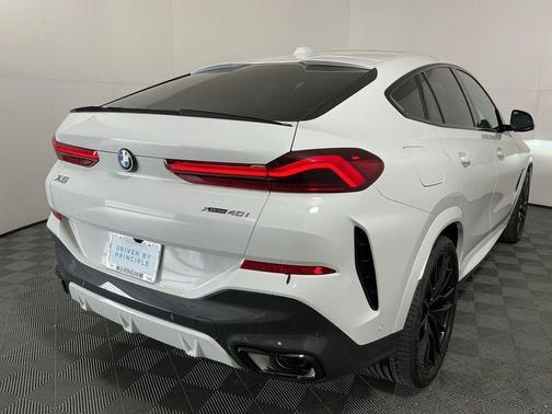 2026 BMW X6 xDrive40i