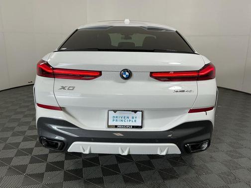 2026 BMW X6 xDrive40i