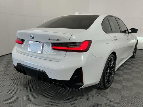 2024 BMW M340 M340i