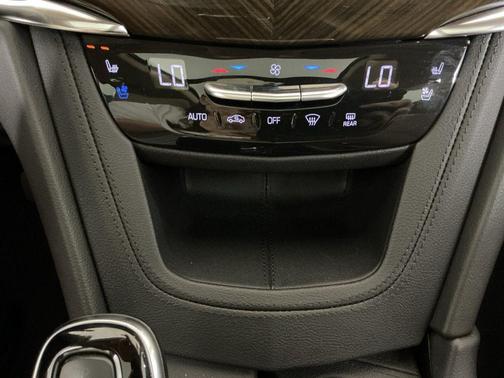 2021 Cadillac XT6 Premium Luxury AWD