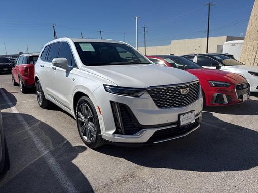 2021 Cadillac XT6 Premium Luxury AWD