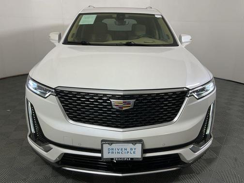 2021 Cadillac XT6 Premium Luxury AWD