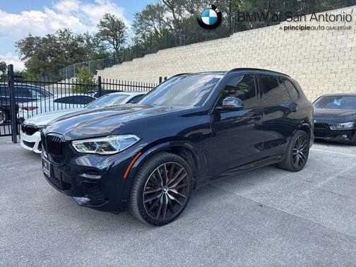 2023 BMW X5 M50i
