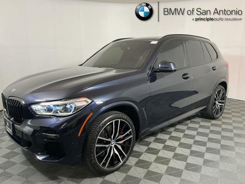 2023 BMW X5 M50i