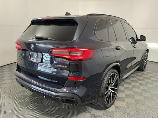 2023 BMW X5 M50i