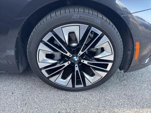 2024 BMW 530 i