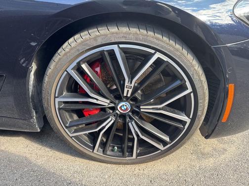 2023 BMW M550 i Xdrive