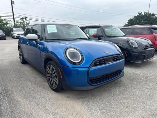 Blue Metallic 2025 MINI Hardtop