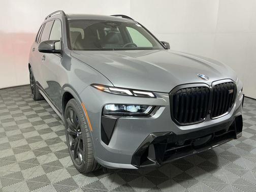 2026 BMW X7 M60i
