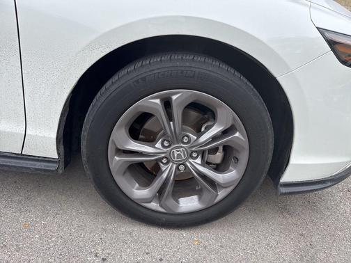 2024 Honda Accord EX 1.5T