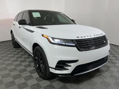 2026 Land Rover Range Rover Velar P250 SE R-Dynamic