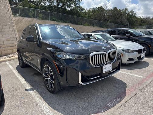 Black Sapphire Metallic 2024 BMW X5 xDrive40i