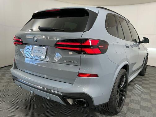 2026 BMW X5 sDrive40i