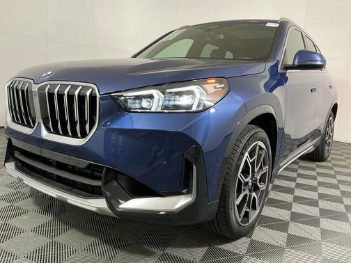 Phytonic Blue Metallic 2025 BMW X1 xDrive28i