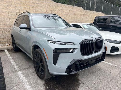 Brooklyn Grey Metallic 2024 BMW X7 xDrive40i
