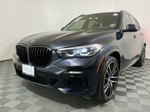 Carbon Black Metallic 2023 BMW X5 sDrive40i