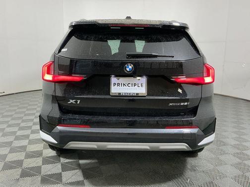 Jet Black 2025 BMW X1 xDrive28i