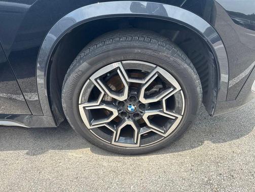 Jet Black 2025 BMW X1 xDrive28i