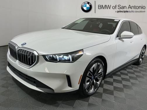 2024 BMW i5 eDrive40