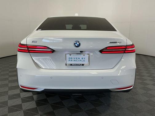 2024 BMW i5 eDrive40