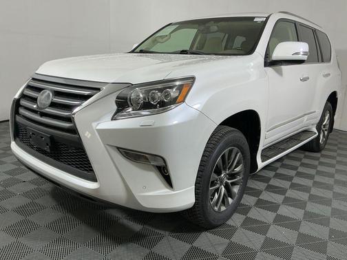 Starfire Pearl 2019 Lexus GX 460 Luxury