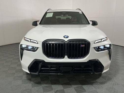 Alpine White 2026 BMW X7 M60i