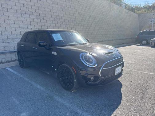 2022 MINI Clubman Cooper S