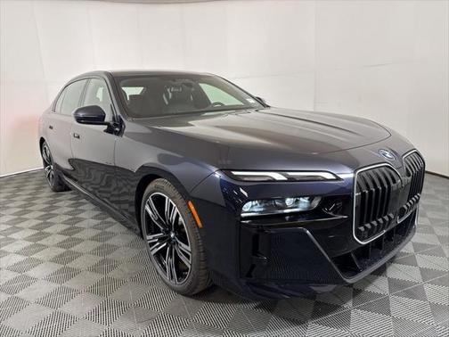 2025 BMW i7 eDrive50